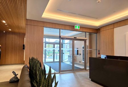 For Lease - 3250 Carding Mill Trail Unit# 516, Oakville, Ontario - Photo 5