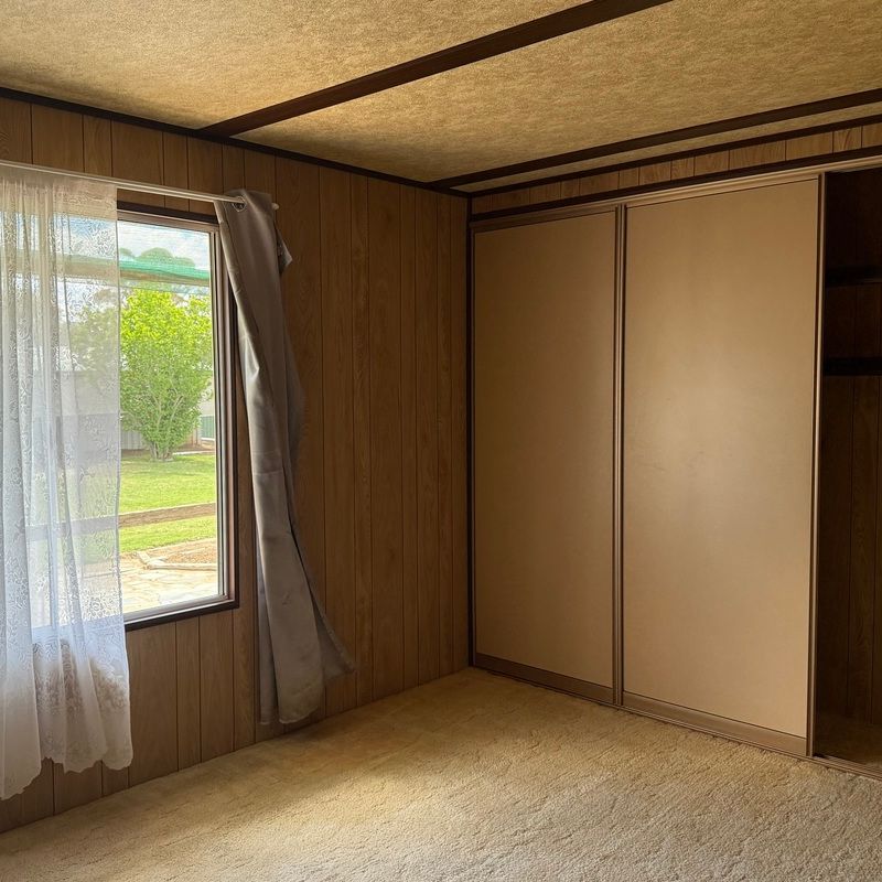 2-Bedroom Home with Large Shed! - Photo 1