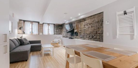 Loft entièrement meublé à louer Vieux-Québec septembre 2026 - Photo 2