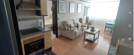 Alquiler de piso en Calle Carlos Arniches - Photo 2