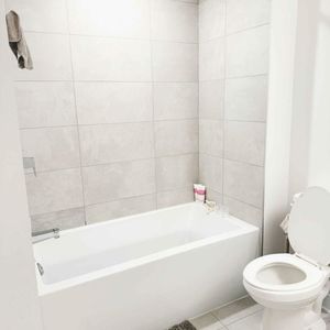 Appartement à Louer - Photo 2