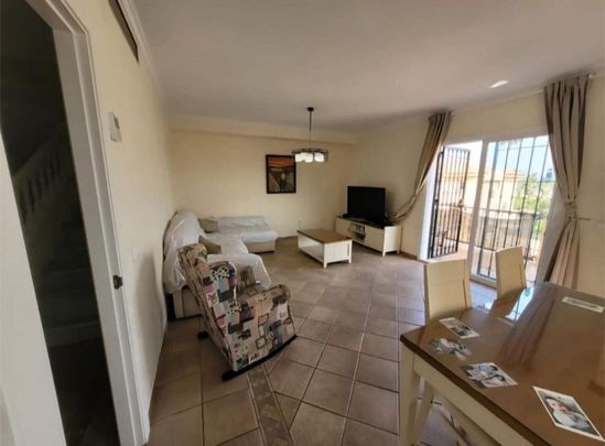 4 room luxury House for rent in Alhaurín de la Torre, Andalusia - Foto 1