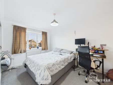 4 bedroom property to rent - Photo 5