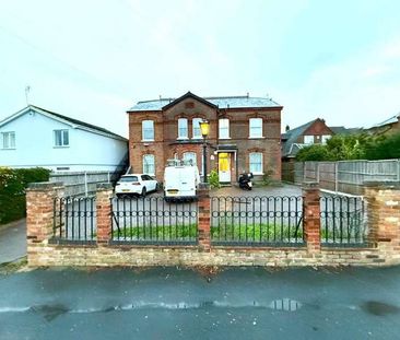 Bushey Grove Road, Bushey, WD23 - Photo 1