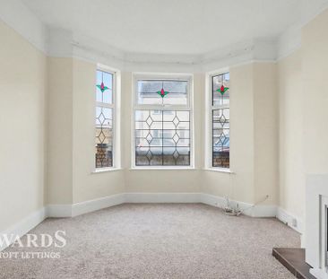 3 bedroom terraced house to rent - Photo 2