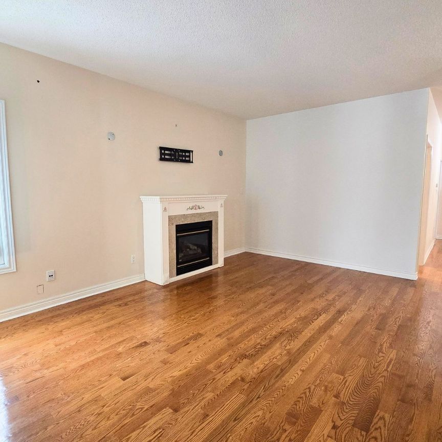 For Lease - 28 Rouge Bank Drive, Markham, Ontario - Photo 1