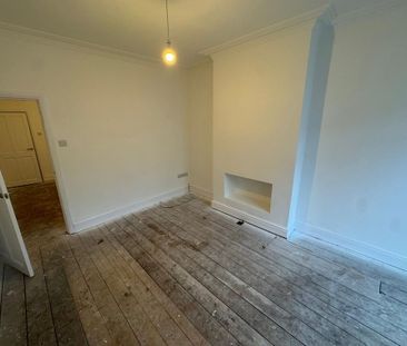 2 bedroom property to rent - Photo 2