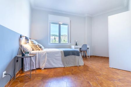 Plaça dAlfons el Savi, Barcelona, Catalonia 08025 - Photo 3