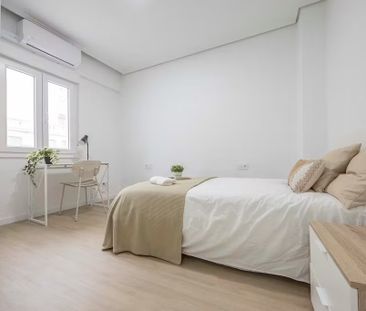 Carrer dEmili Baró, Valencia, Valencian Community 46020 - Photo 2