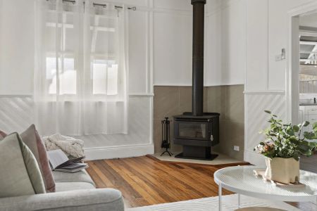 3 Bedroom Home - Photo 2