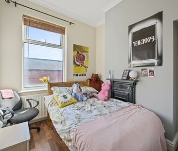 Hesketh Street, Preston - Photo 4