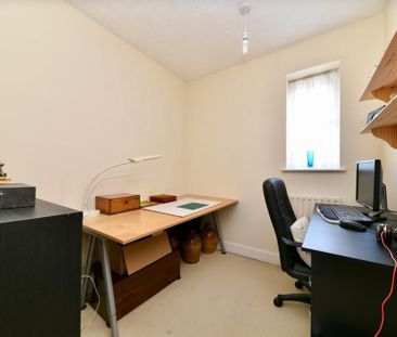 2 bedroom semi-detached house to rent - Photo 6