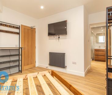 6 bed Mid Terraced House for Rent - Photo 6