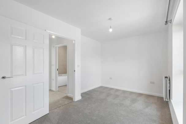 2 bedroom terraced house to rent - Photo 1