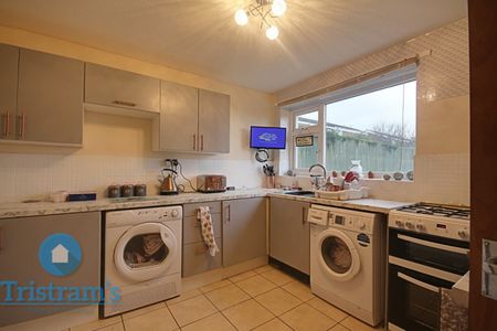 2 bed Mid Terraced House for Rent - Photo 4