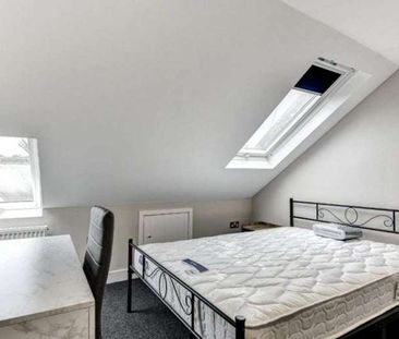 A Comforting House Share share for Rent in Brighton Room 5 - Photo 4