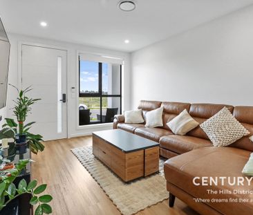 Modern Living Meets Ultimate Convenience - Photo 2