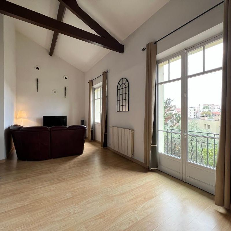 Location Appartement 4 pièces Meublé 92m² CANNES 06400 - Photo 1