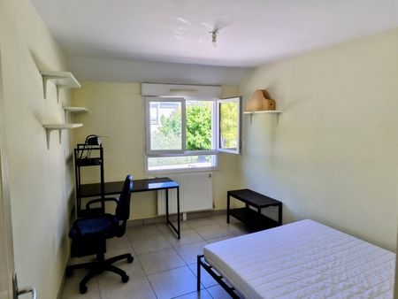 Location Maison 6 pièces 103m² ANGERS 49100 - Photo 2