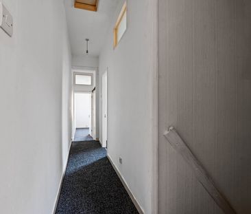 3 Bed Terraced House, Northfield Road, CV1 - Photo 4