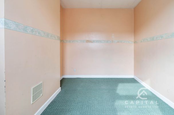 3 Bedroom in Highfield Area - Photo 1