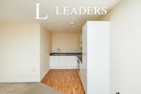 1 bedroom flat to rent - Photo 3