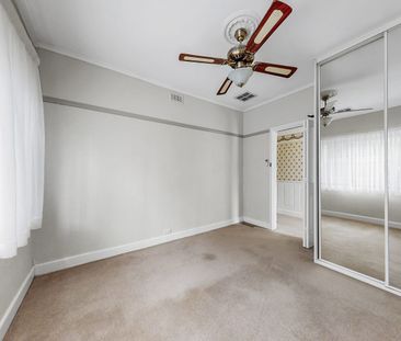 5 Hampton Road, Essendon West - Photo 5