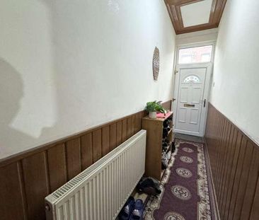 Sandhurst Place, Leeds, LS8 - Photo 6