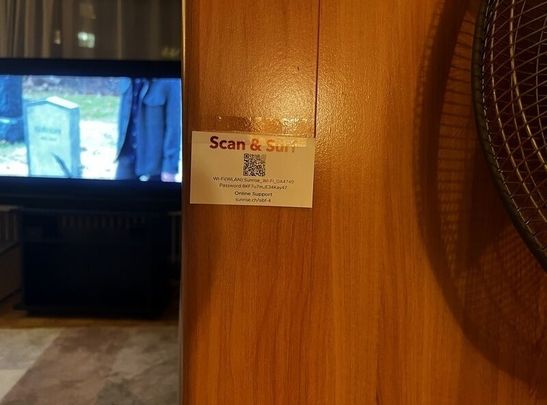 11/2 ZI-WOHNUNG IN ZÜRICH – KREIS 9 ALBISRIEDEN, FURNISHED, TEMPORARY - Photo 1