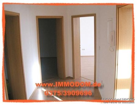 2-Zimmer-Wohnung mit Laminat, Fußbodenheizung und tollem Badezimmer zu vermieten! - Photo 4