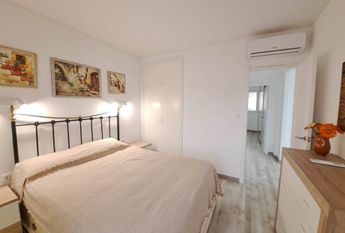 Renovated 2 bedroom apartment for rent in Calpe with pool