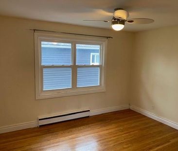 76 Durham St Unit 3, 1 bed, 1 bath GET ONE MONTH FREE! - Photo 3