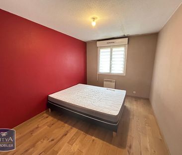 Location Appartement 2 pièces 52m² LOUVROIL 59720 - Photo 2