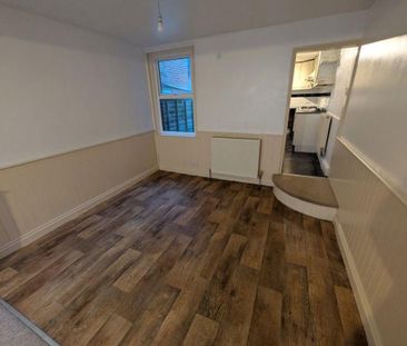 2 bedroom house to rent - Photo 1