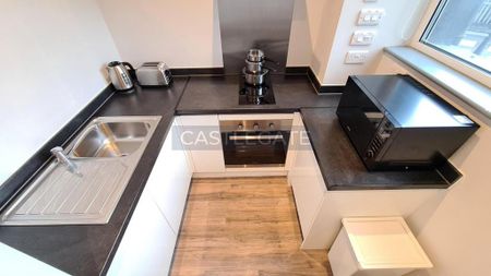 Studio to rent - Photo 5