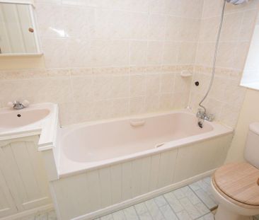 1 bedroom end of terrace house to rent - Photo 4