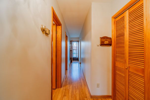 For Lease - 248 BERTIE Street Unit# UPPER, Fort Erie, Ontario - Photo 1