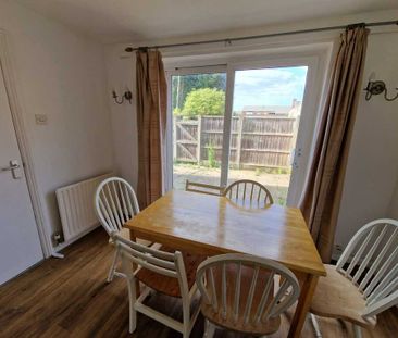 4 Bed Student Accommodation - Photo 2