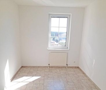 Dachgeschoßwohnung mit 3 Zimmern und Balkon in Zeillern - Foto 4