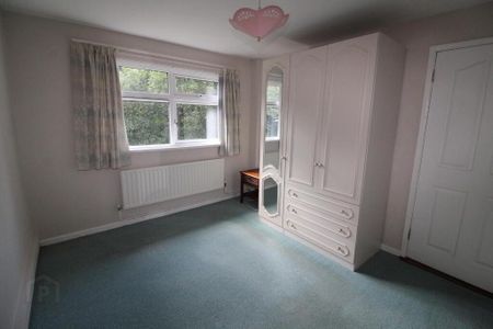 9D Rathcoole Close, Newtownabbey, BT37 9AP - Photo 3