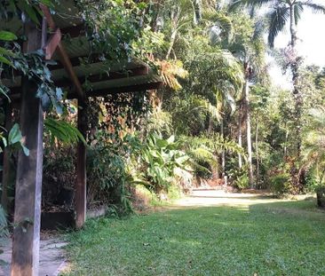 Smithfield - Photo 1