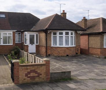 Ferring Close, Harrow HA2, London - Photo 1