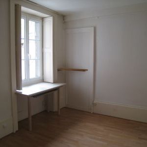 À louer / Appartement F1 / BESANCON CENTRE VILLE 10 rue Ronchaux - Photo 4