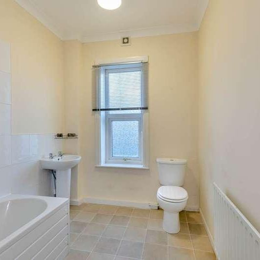 Peel Street, Morley, LS27 - Photo 1