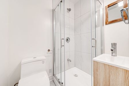 For Lease - 330 Neal Drive Unit# 1 (Main & 2nd Floor), Richmond Hill, Ontario - Photo 2