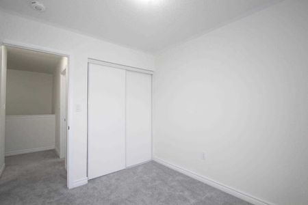For Lease - 39 Fusilier Drive, Toronto, Ontario - Photo 5