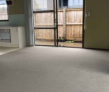 2 Bedroom in Browns Bay - Photo 2