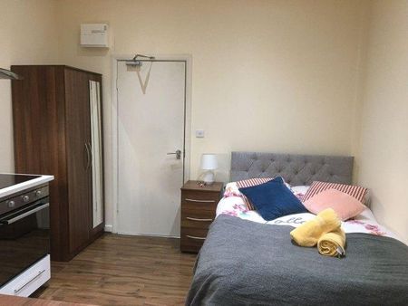1 bedroom flat to rent - Photo 2