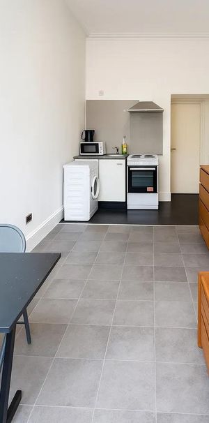 Kilburn High Road, London NW6 - Photo 1