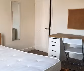 4 Bed - St Nicholas Street â€“ 4 Bed - Photo 6